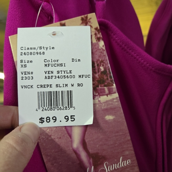 EMERALD SUNDAE | Crepe Spaghetti Strap Gown w/ Ruching in Fuchsia sz XS - Picture 5 of 9